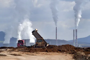 Největším znečišťovatelem v Česku byla loni podle ekologů elektrárna Počerady