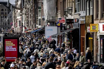 „Tsunami cestovního ruchu.“ Jak zachránit města zahlcená masovou turistikou