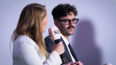 Scheinherr na primátorské debatě: Kolegové posbírali víc bytů než Pražská developerská