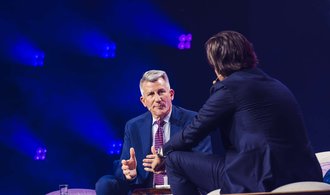 I za studené války jsme spolu mluvili více, řekl o Rusku americký generál na SHIFTS. Ukrajinou podle něj ohrožení neskončí