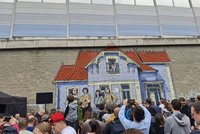 Fenomén seriálu Návštěvníci trvá: Po hrdinovi Adamu Bernauovi pojmenovali v Brně most