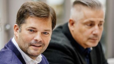SOCDEM se spojuje s KSČM, SPD i Rajchlovým PRO. Kolegové vědí, co dělají, říká předseda