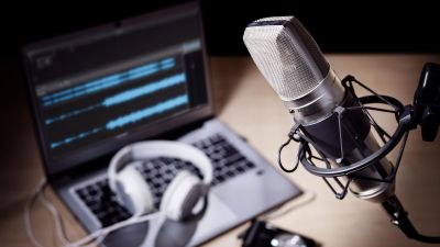 Dá se ještě věřit lidskému hlasu? Podvodníci mají náskok, varují experti