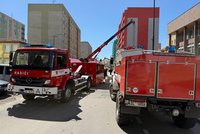 Dělníka v Benešově zavalila zemina: Tříhodinový boj o život!