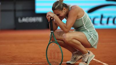 Senzace roku! Sabalenkové nestačilo šest mečbolů, vítězka napodobila Muchovou