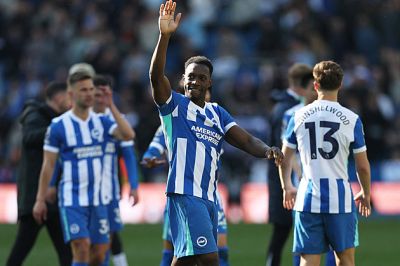 Fotbalové přestupy ONLINE: Welbeck patří Chelsea. Zamíří Horníček do Newcastlu?