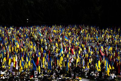 Polští pravicoví poslanci chtějí pochodovat Lvovem. Šílenství, reaguje Tuskova vláda