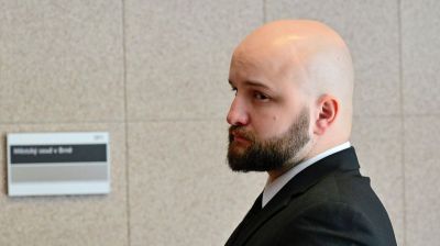 „Nechápu to.“ Voják, který pořezal generála, dál slouží v armádě