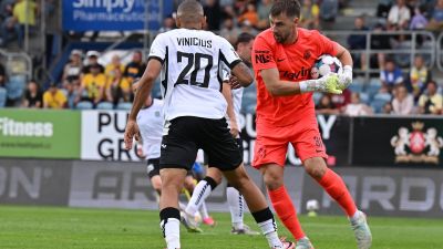 Kádr Karviné se tenčí. Vinícius míří do Pardubic, na odchodu jsou i Štorman a Neuman