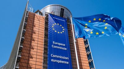 Evropská komise zažaluje Česko a Maďarsko