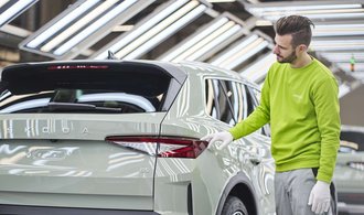 Škoda se musí poprvé krýt proti čínské měně. Baterie tvoří až 40 procent nákladů na elektroauto