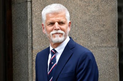 Dva zákony Pavel vetoval, další dva podepsal. Rozhodl o EET i sporném stavebním zákonu