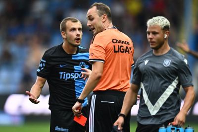 Potlesk pro devět statečných! Slovan i ve dvojnásobném oslabení deptal Teplice