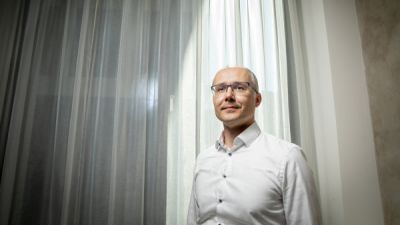 Slevy jako droga. Všichni vědí, že dlouhodobě narušují důvěru, ale neumí s nimi přestat, říká expert na retail