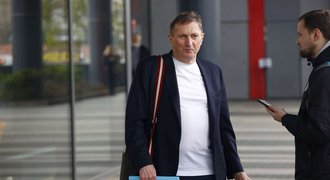 Hokejový svaz čeká konference. Proběhne bez bosse Hadamczika, jenž leží v nemocnici