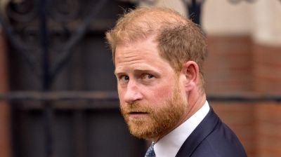 Princ Harry se poprvé od návratu objevil na veřejnosti. Vyhýbal se jedné otázce